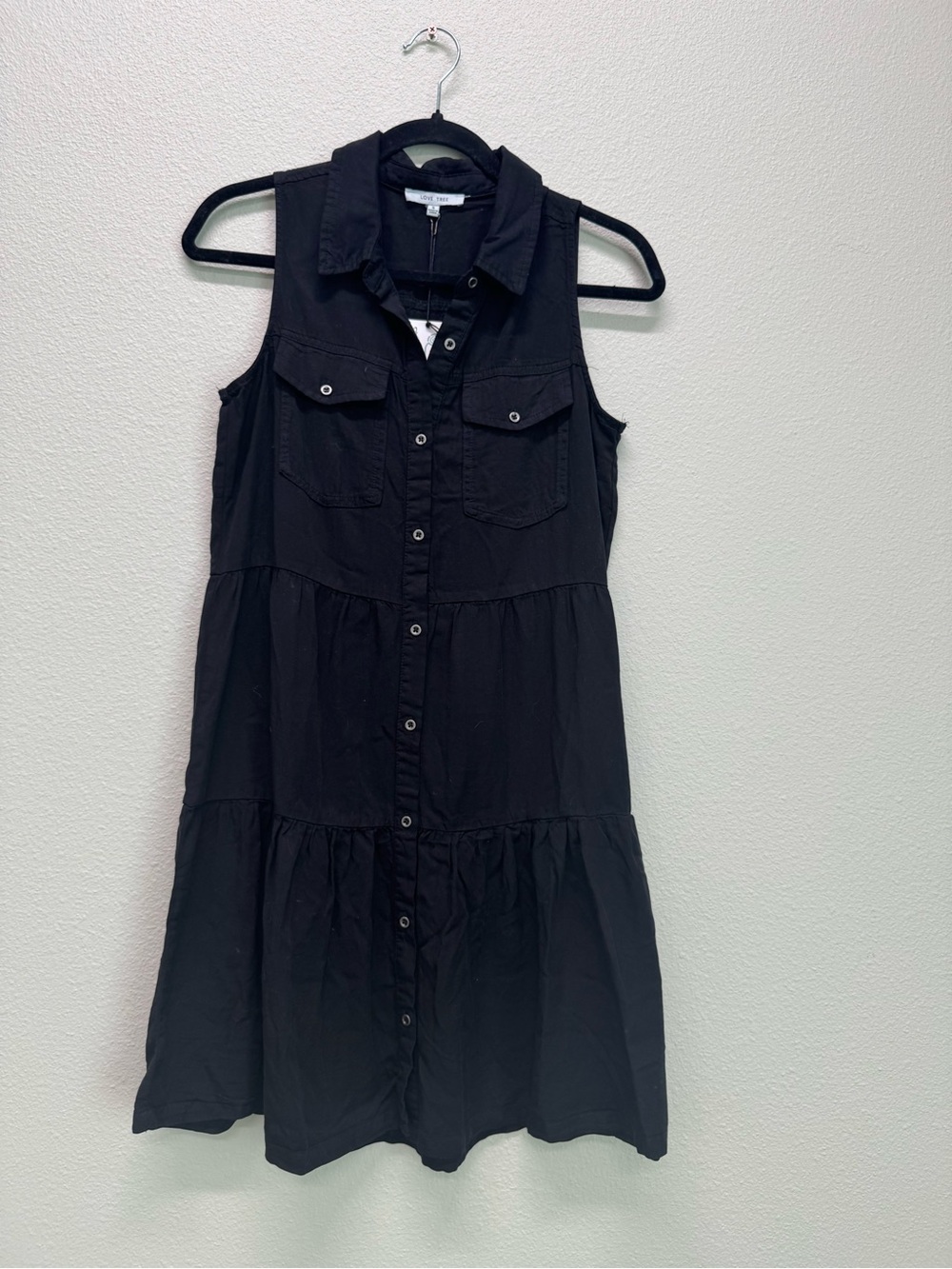 NWT Love Tree Sleeveless Black Button-Front Tiered Dress in Various Sizes